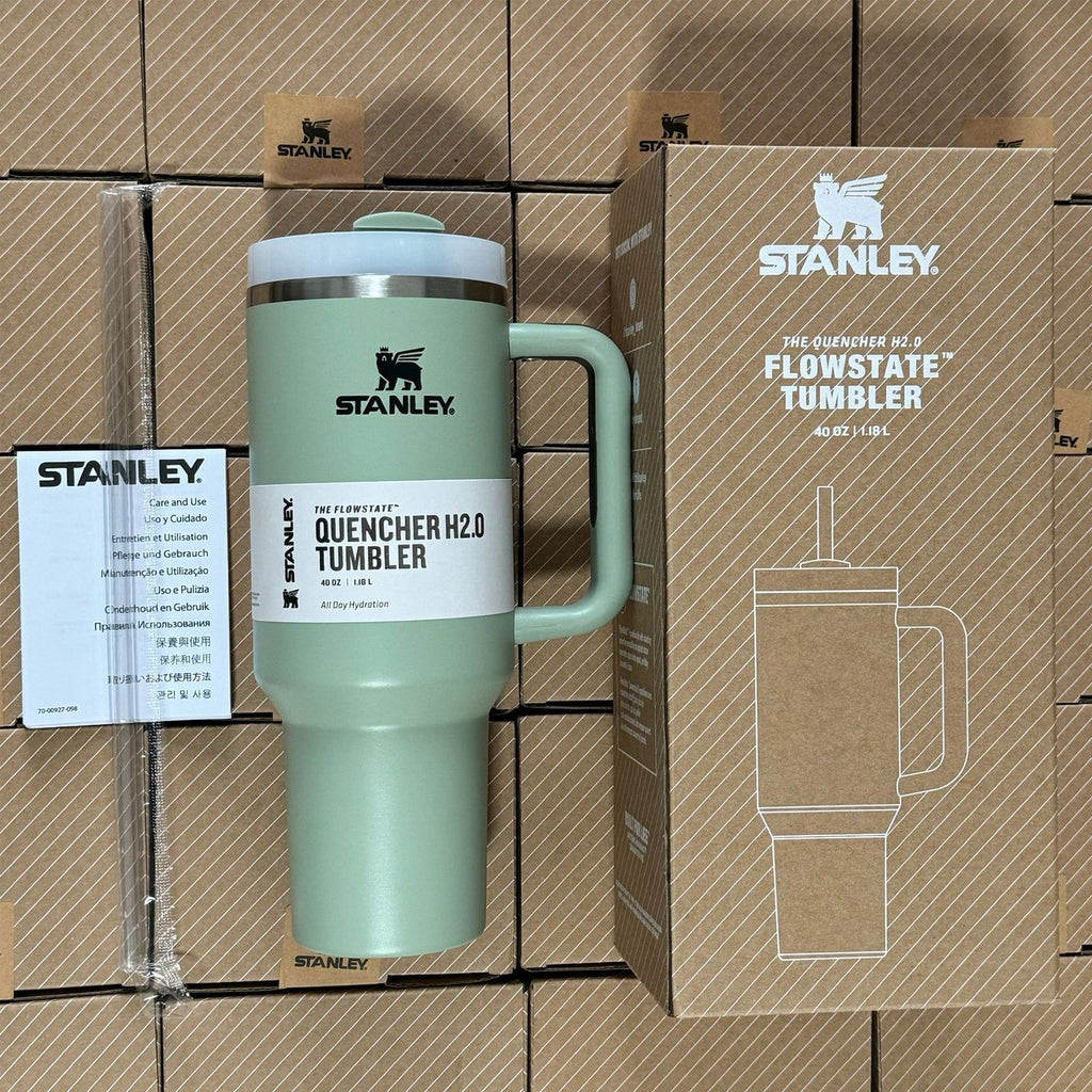 THE QUENCHER H2.0 FLOWSTATE™ TUMBLER - Green